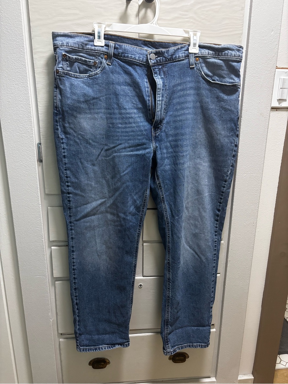 Levi's Men's Blue Slim Straight Jeans